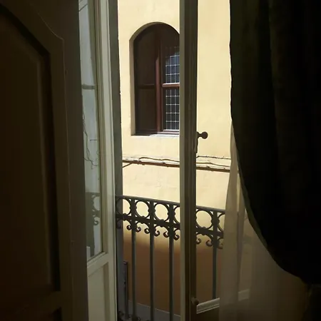 Shabby Old Town Gasthuis Florence